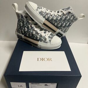 Dior B23 High Sneaker White Black High Top Christian Dior EU 35 Women Size 5